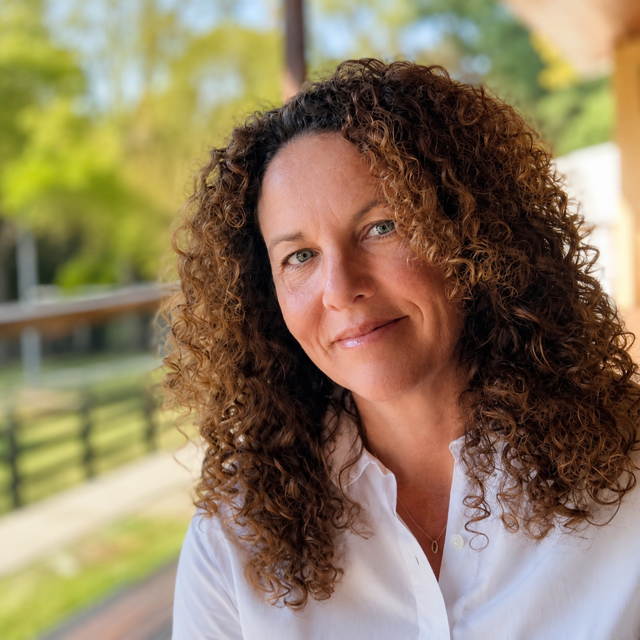 Rochelle Hicks — Director, Aplly